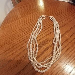 Vintage pearl necklace